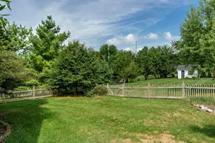 4398 Falcon Dr, Byron, IL 61010 - Photo 44