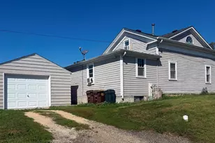 240 E Blackhawk Dr, Byron, IL 61010 - Photo 1