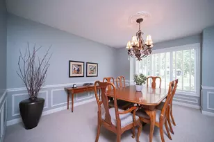 5421 Regents Park Rd, Rockford, IL 61107 - Photo 10