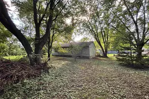 928 Julien St, Belvidere, IL 61008 - Photo 4