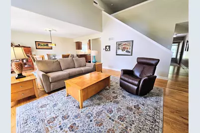3402 N Bell School Road, Rockford, IL 61114 - Photo 6