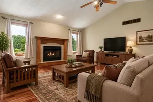 6582 Deer Isle Dr, Cherry Valley, IL 61016 - Photo 6