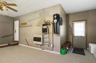 7853 E Wildwood Rd, Stillman Valley, IL 61084 - Photo 42