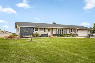 7853 E Wildwood Rd, Stillman Valley, IL 61084 - Photo 2