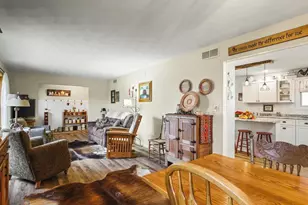 7853 E Wildwood Rd, Stillman Valley, IL 61084 - Photo 20