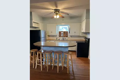 203 E Jefferson Street, Freeport, IL 61032 - Photo 18