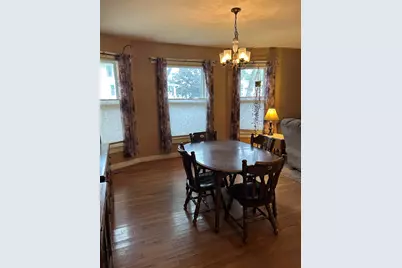 203 E Jefferson Street, Freeport, IL 61032 - Photo 14