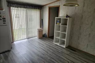 411 Spruce Dr, Belvidere, IL 61008 - Photo 6