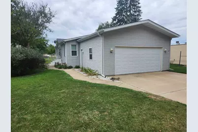 411 Spruce Drive, Belvidere, IL 61008 - Photo 1