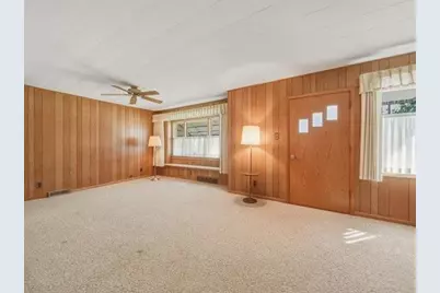 405 E 3rd Street, Rock Falls, IL 61071 - Photo 4