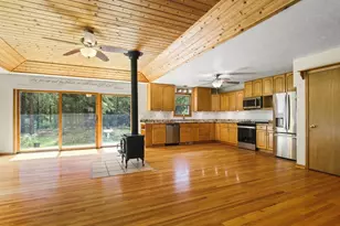 15085 E McNeal Rd, Monroe Center, IL 61052 - Photo 8