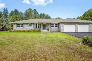15085 E McNeal Rd, Monroe Center, IL 61052 - Photo 2