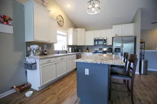 1721 W River St, Dixon, IL 61021 - Photo 22