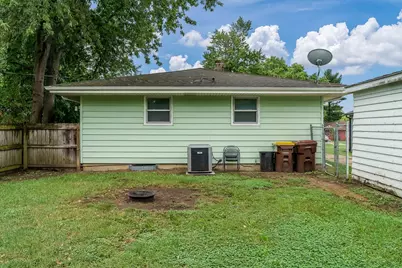 2411 Barton Boulevard, Rockford, IL 61103 - Photo 36