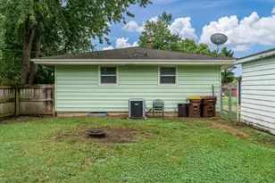 2411 Barton Blvd, Rockford, IL 61103 - Photo 36