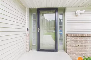 7762 Towermont Dr, Rockford, IL 61102 - Photo 6