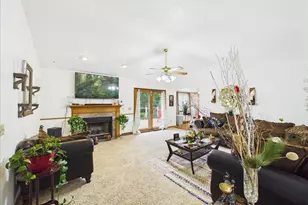 7762 Towermont Dr, Rockford, IL 61102 - Photo 14