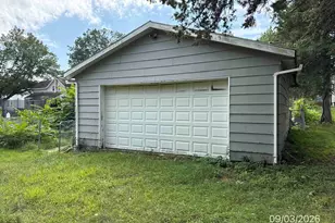 620 W Ringold St, Freeport, IL 61032 - Photo 22