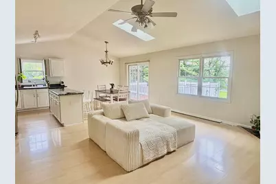 134 NE Valhalla Drive, Poplar Grove, IL 61065 - Photo 6