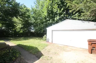 1010-1012 40th Ave, Rockford, IL 61109 - Photo 6