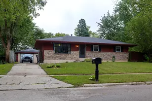 3214 Barvarian Ln, Rockford, IL 61109 - Photo 2