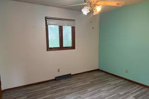 217 S Walnut St, Shannon, IL 61078 - Photo 16