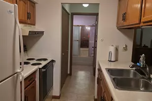 817 Cheshire Ct, Freeport, IL 61032 - Photo 6