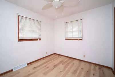 8482 North Creek Rd, Roscoe, IL 61073 - Photo 20