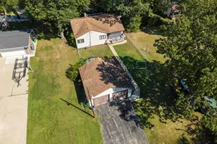 12730 Ventura Blvd, Machesney Park, IL 61115 - Photo 14