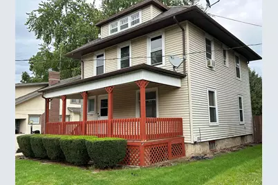 1119 S Maple Avenue, Freeport, IL 61032 - Photo 2