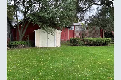 1119 S Maple Avenue, Freeport, IL 61032 - Photo 18