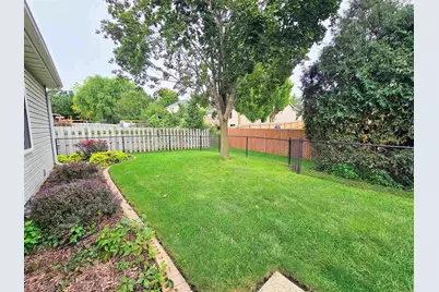 2031 Meyers Street, Belvidere, IL 61008 - Photo 38