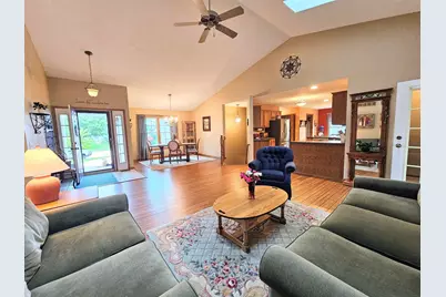 2031 Meyers Street, Belvidere, IL 61008 - Photo 8