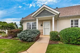 252 Lily Ln, Rockford, IL 61107 - Photo 2