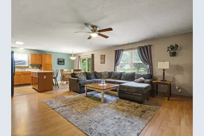 101 SW Gables Drive, Poplar Grove, IL 61065 - Photo 8