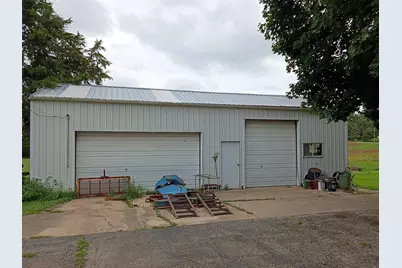2628 W Florence, Freeport, IL 61032 - Photo 10