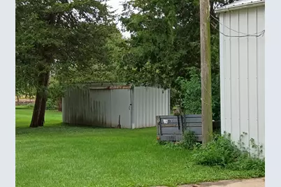 2628 W Florence, Freeport, IL 61032 - Photo 12