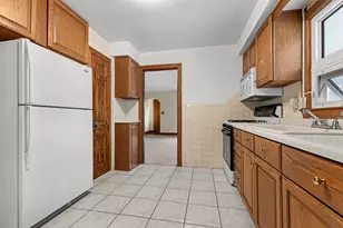 345 Pennsylvania Ave, Loves Park, IL 61111 - Photo 14