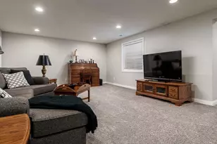 6103 Hathaway Trail, Roscoe, IL 61073 - Photo 50