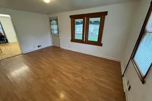704 Willow St, Savanna, IL 61074 - Photo 10