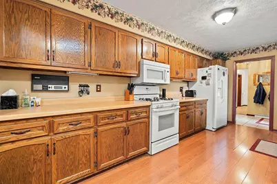 3351 Conover Drive, Rockford, IL 61114 - Photo 14
