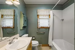 611 E 6th St, Belvidere, IL 61008 - Photo 26