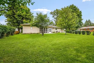 611 E 6th St, Belvidere, IL 61008 - Photo 44