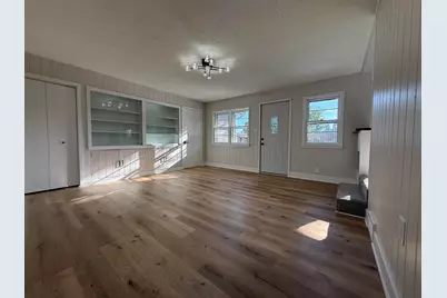 5502 Hollis Avenue, Loves Park, IL 61111 - Photo 10