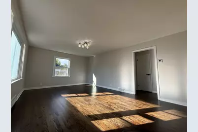 5502 Hollis Avenue, Loves Park, IL 61111 - Photo 4