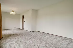 1796 Bracknel Blvd, Rockford, IL 61103 - Photo 4