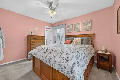 839 Breckenboro, Lake Summerset, IL 61019 - Photo 16
