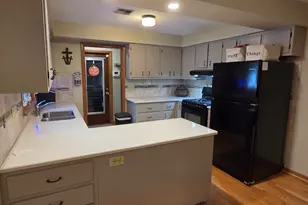 1233 W Logan, Freeport, IL 61032 - Photo 12