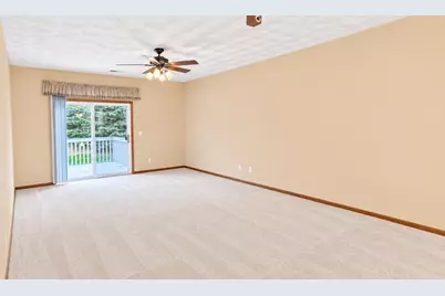 10152 C Monarch Road, Roscoe, IL 61073 - Photo 12
