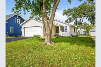 610 Sydney Avenue, Loves Park, IL 61111 - Photo 4